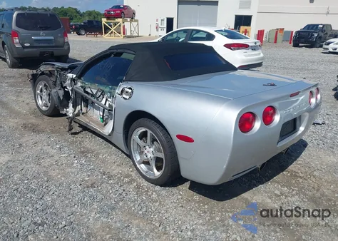2001 Chevrolet Corvette z USA, uszkodzony, nr VIN 1G1YY32G515112801